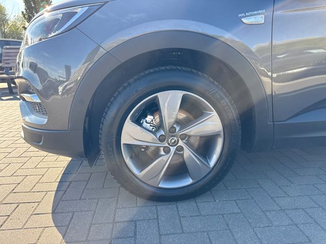 Opel Grandland (X) ()