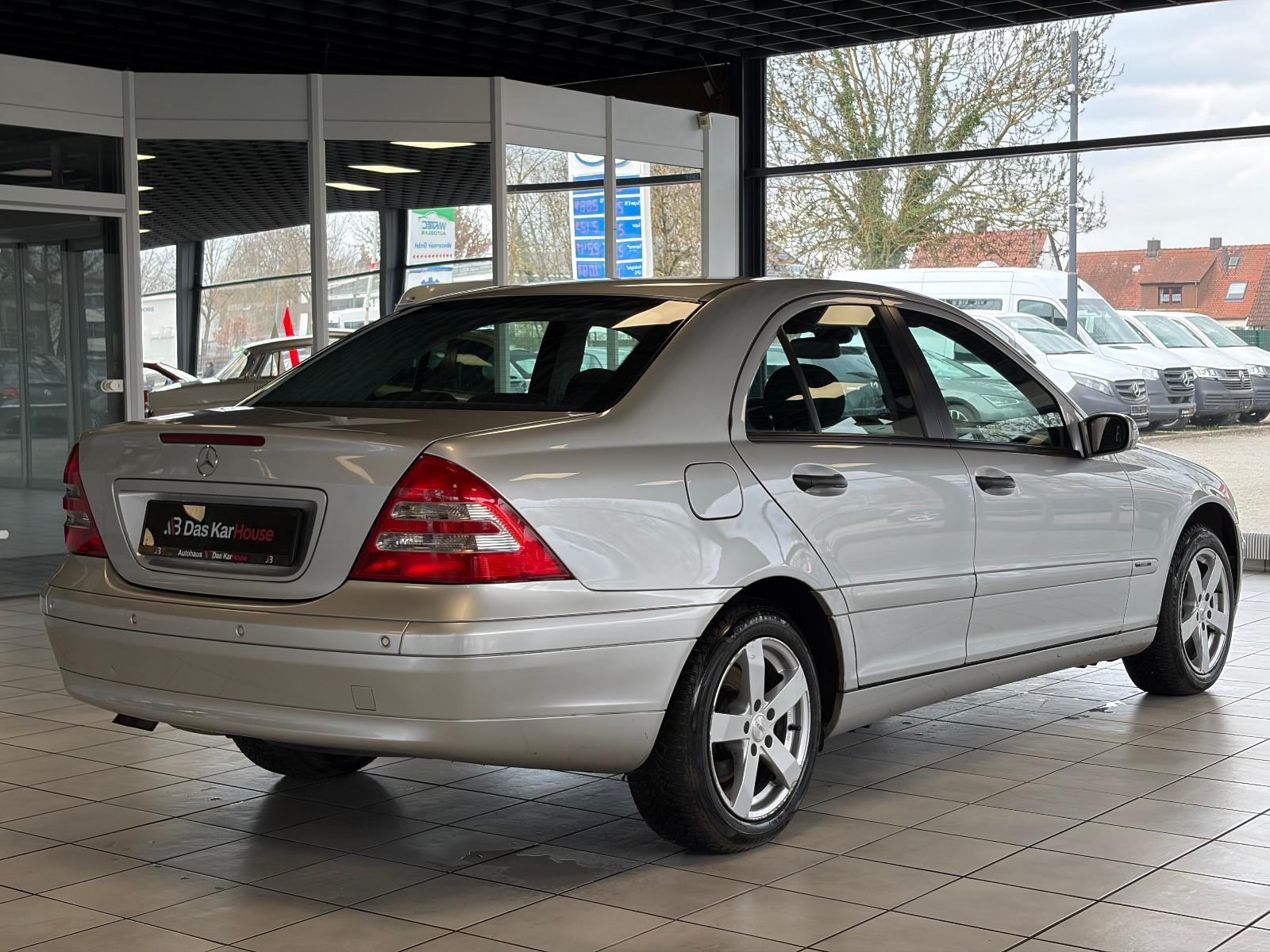 Mercedes-Benz C 240 4MATIC CLASSIC