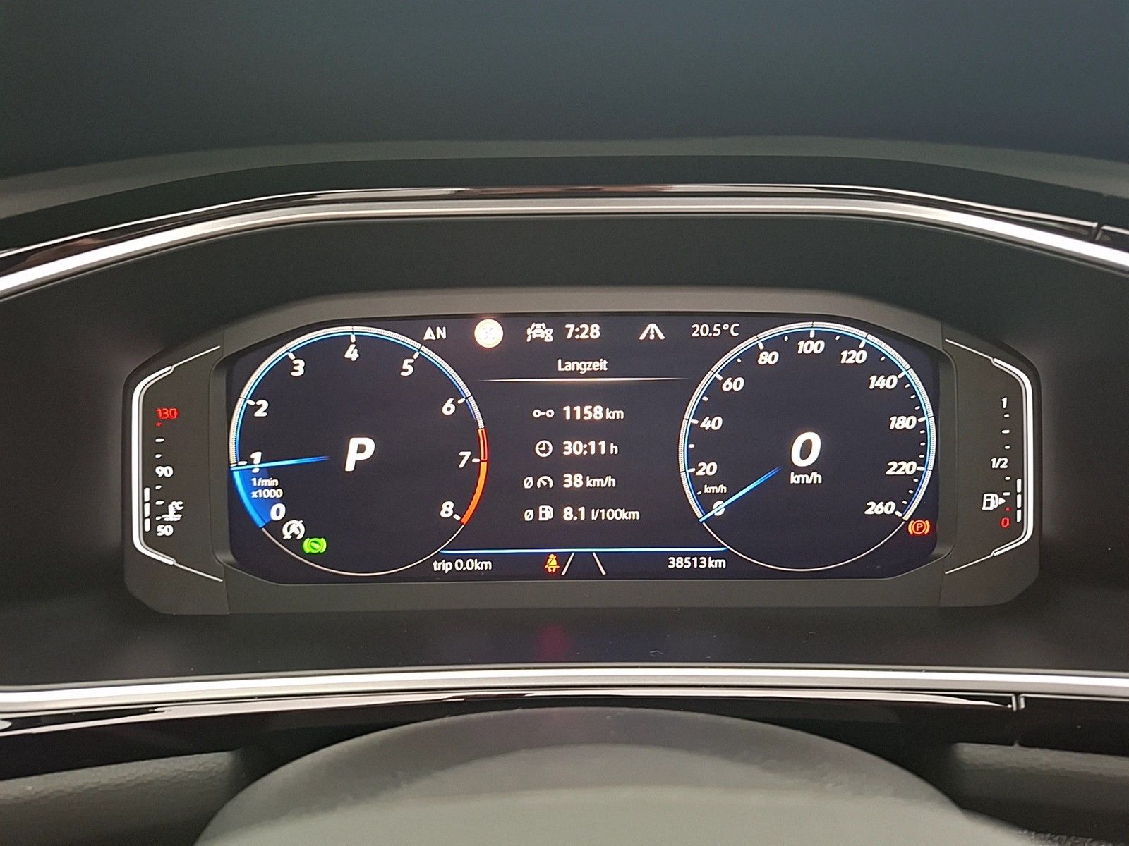 Fahrzeugabbildung Volkswagen T-Roc Cabriolet TSI R-Line DSG LEDplus Navi VC A