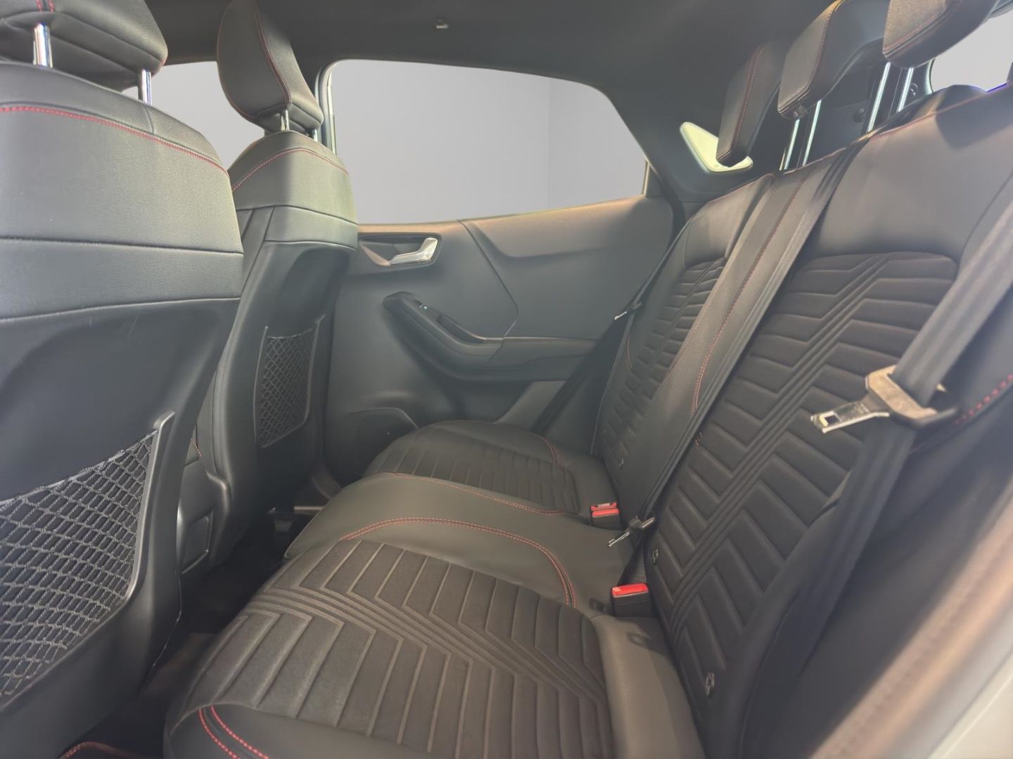 Fahrzeugabbildung Ford Puma ST-Line X El. Panodach Navi Digitales Cockp