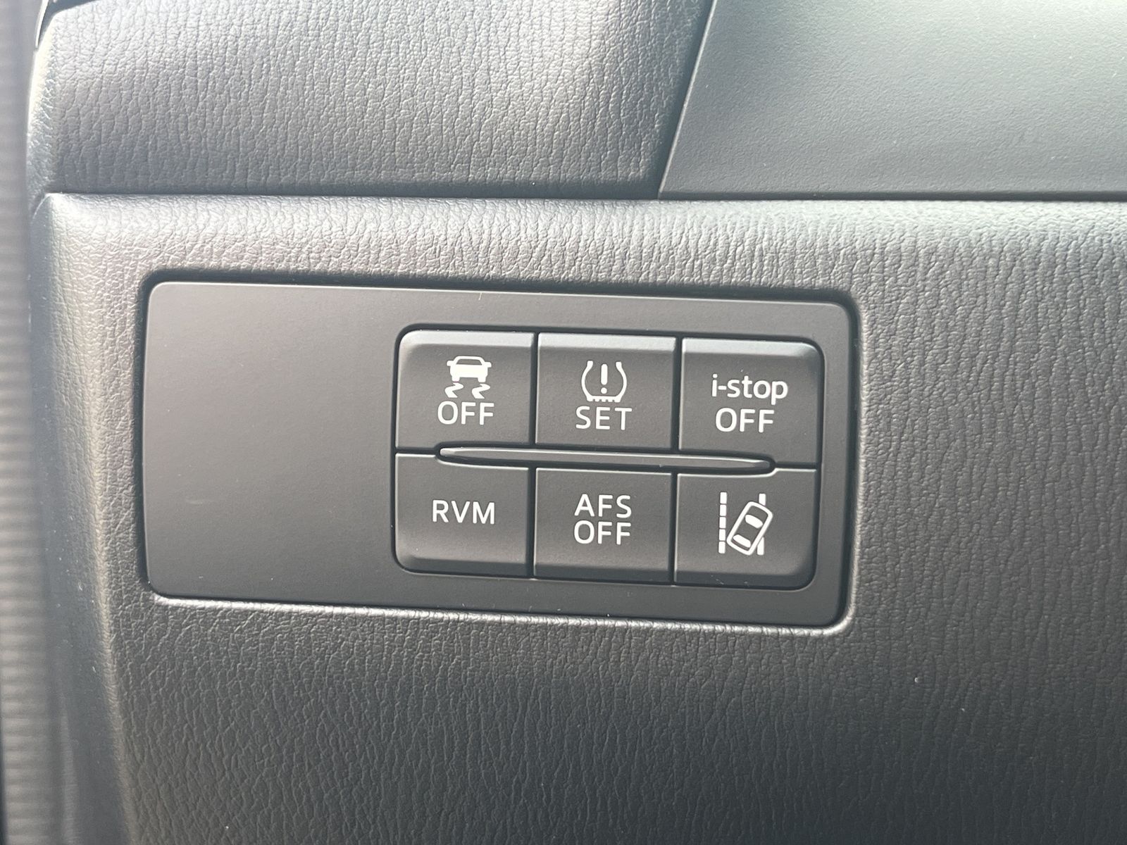 Fahrzeugabbildung Mazda 3 Sports-Line*SHZ*NAVI*XENON*HuD*