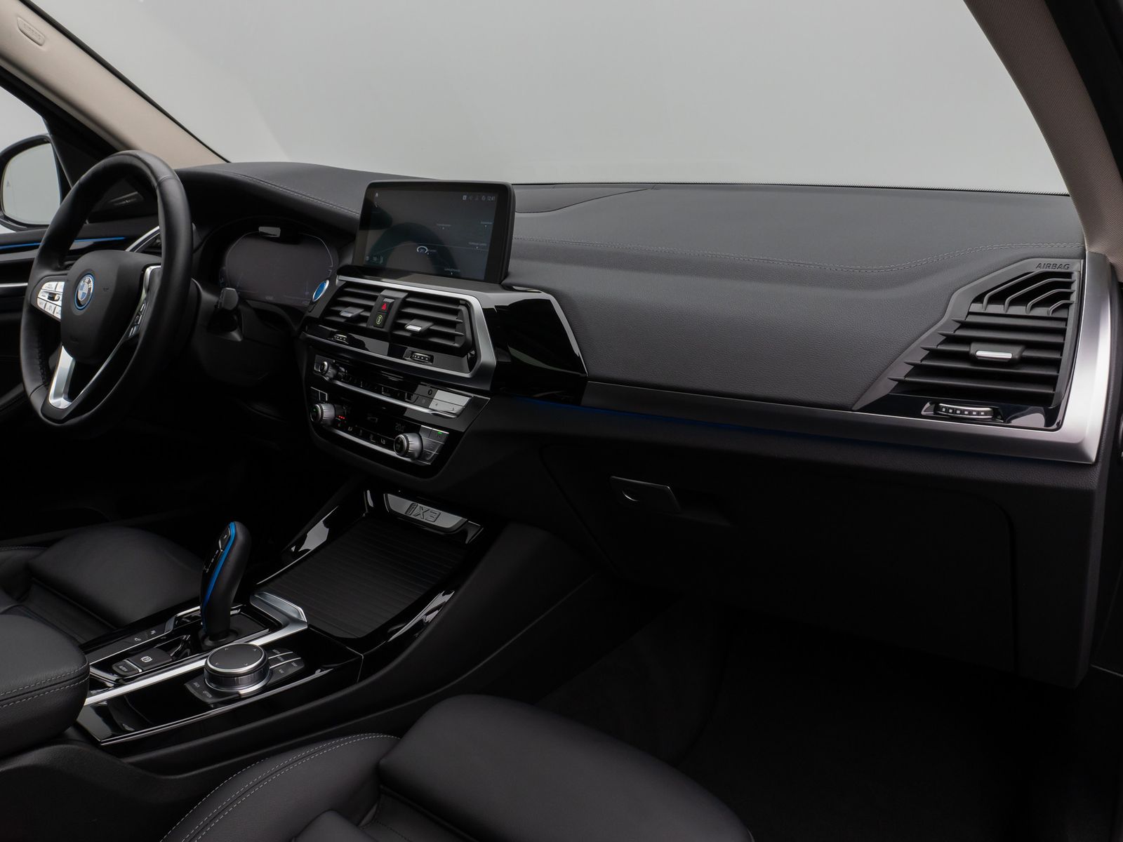 Fahrzeugabbildung BMW iX3 Impressive ACC DAB H/K 360° HUD Panorama 20"