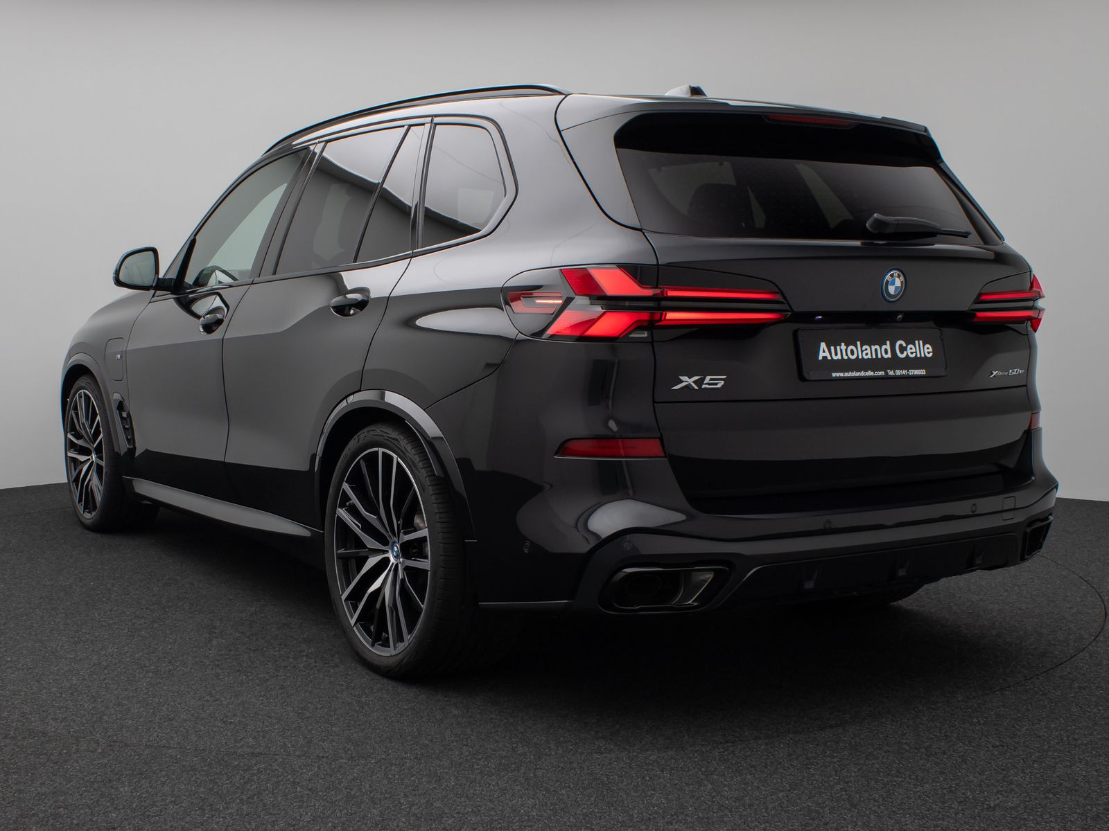 Fahrzeugabbildung BMW X5 xD50e M Sport Pro Pano 360°HUD DAB H/K SoftCl