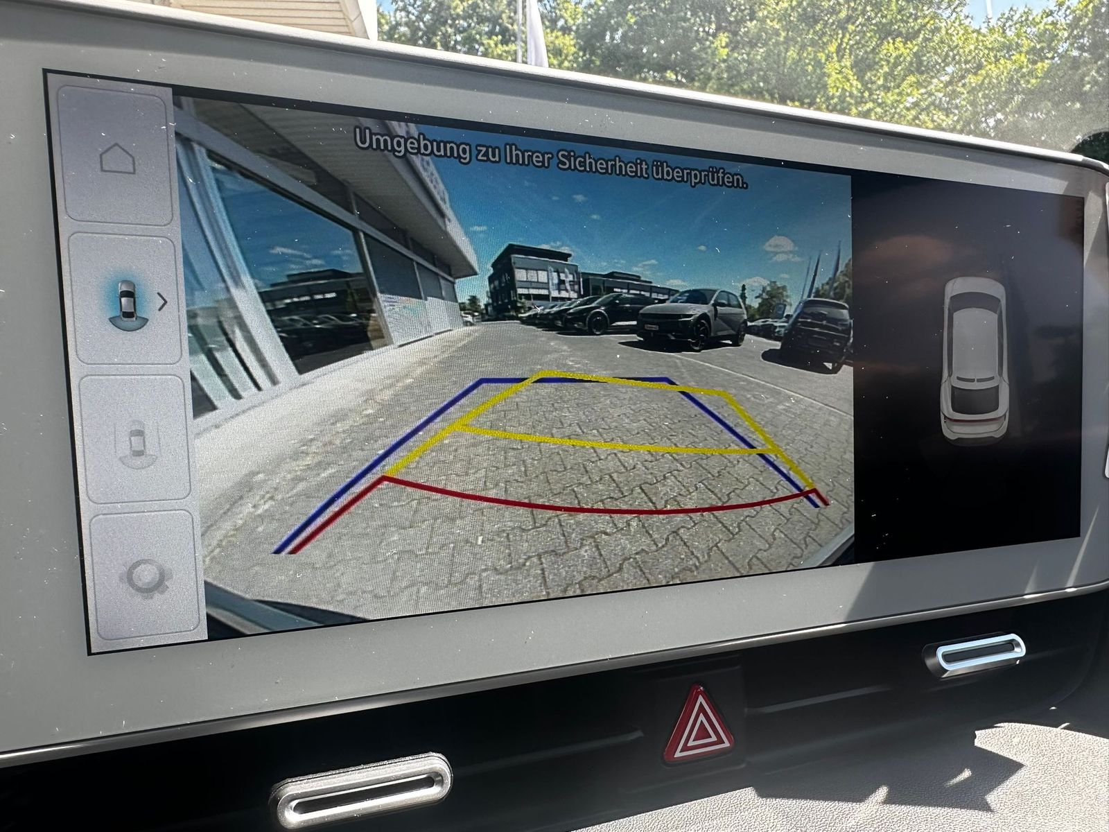 Fahrzeugabbildung Hyundai Ioniq 5 2WD WERKSGAR+NAVI+LED+SHZ+KAMER+DAB+ACC