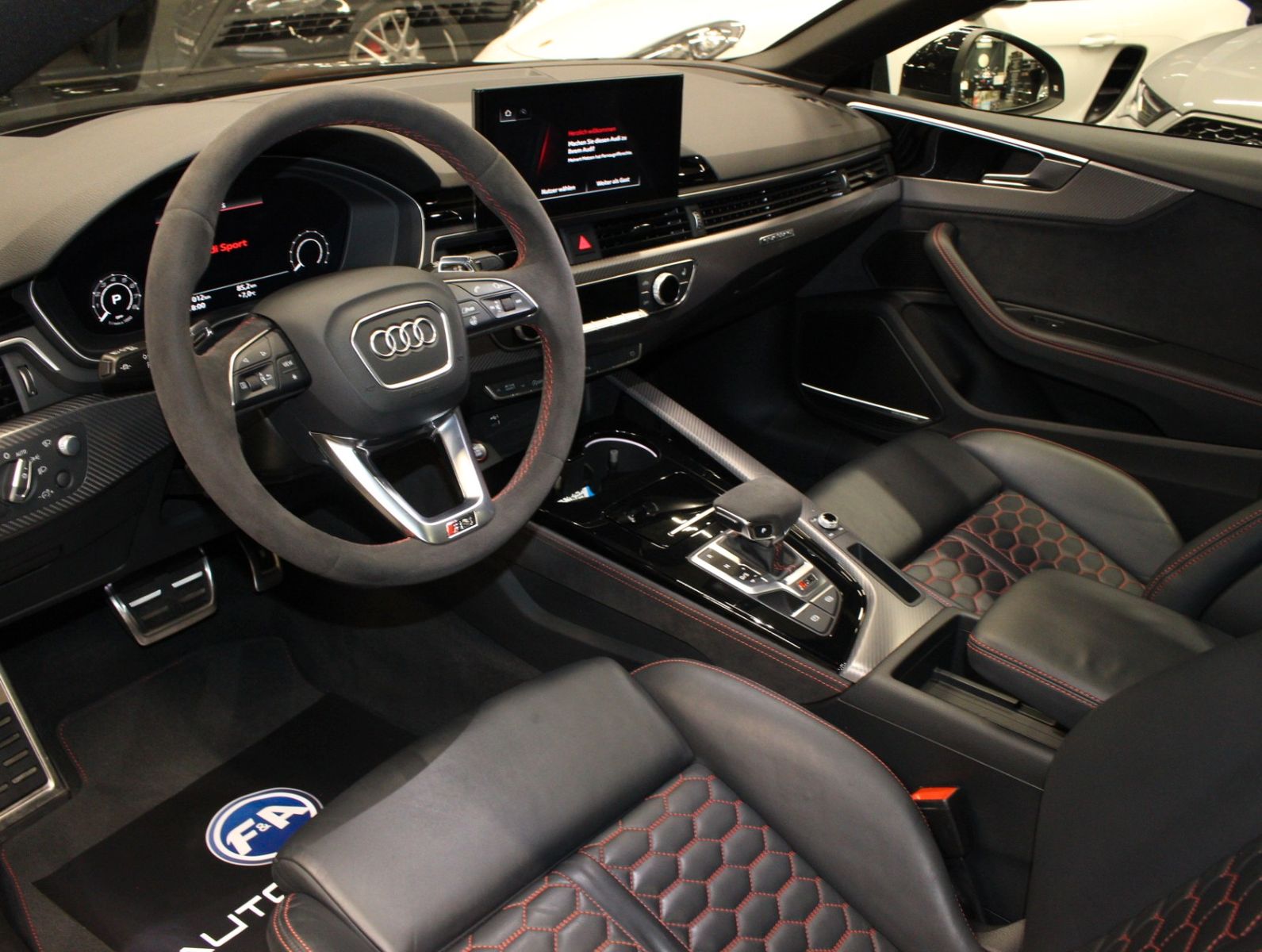 Fahrzeugabbildung Audi RS5 Coupe Quattro*Laser LED*Pano*HUD*VOLL