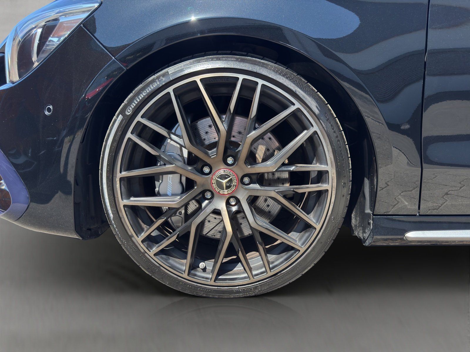 Fahrzeugabbildung Mercedes-Benz CLA45 AMG SB Pano LED Kamra SHZ Navi PTS Audio20