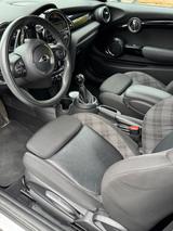 MINI Cooper Midnight Black metallic - MINI MINI: Black