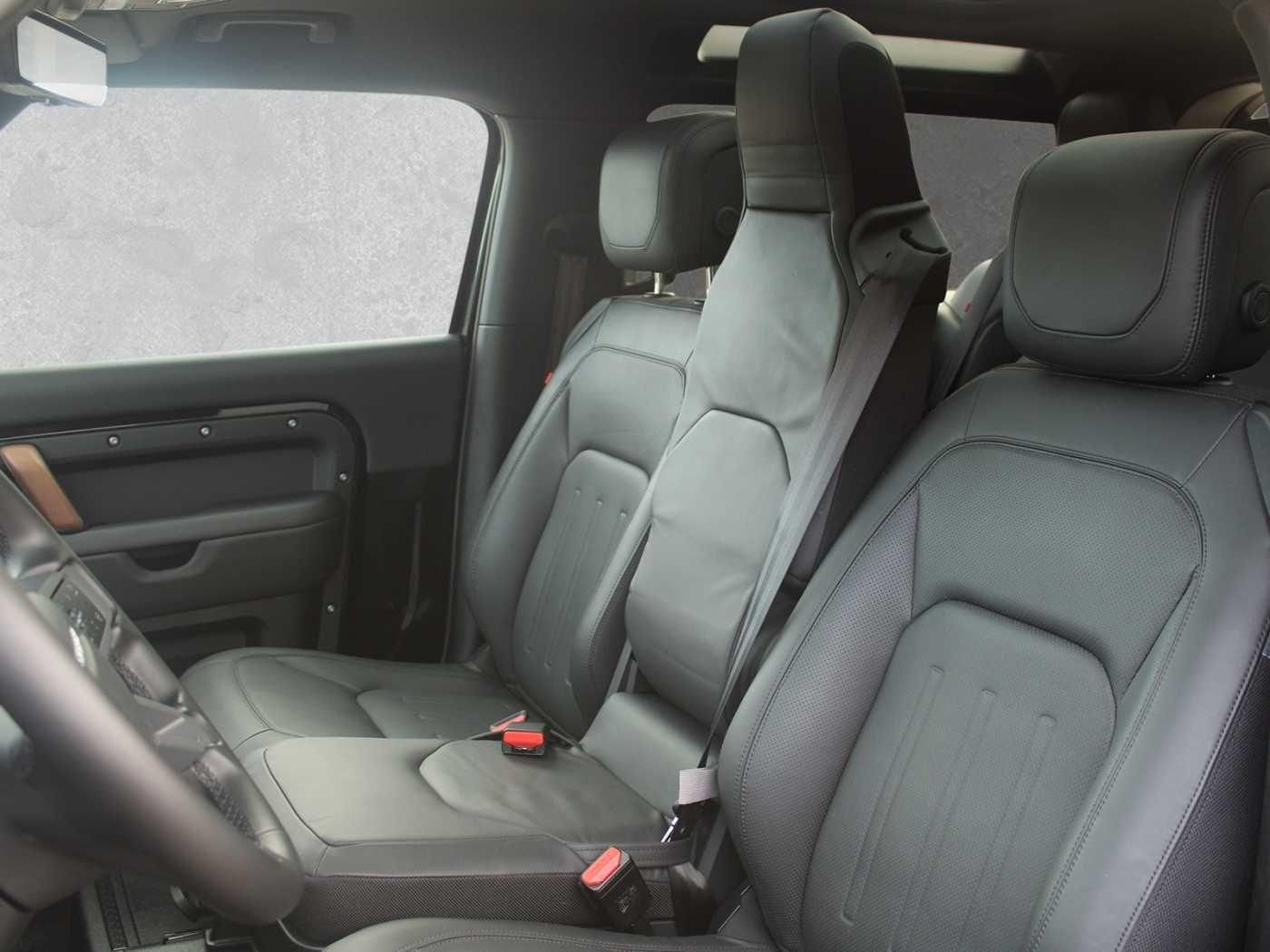 Fahrzeugabbildung Land Rover Defender Diesel 3-Türer 90 D300 X