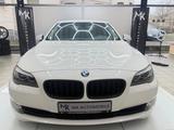 BMW 535i *AUT*PDC*MULTI*XEN*TEMP*SPORT*BI XENON - BMW 535 mit Benzin-Antrieb