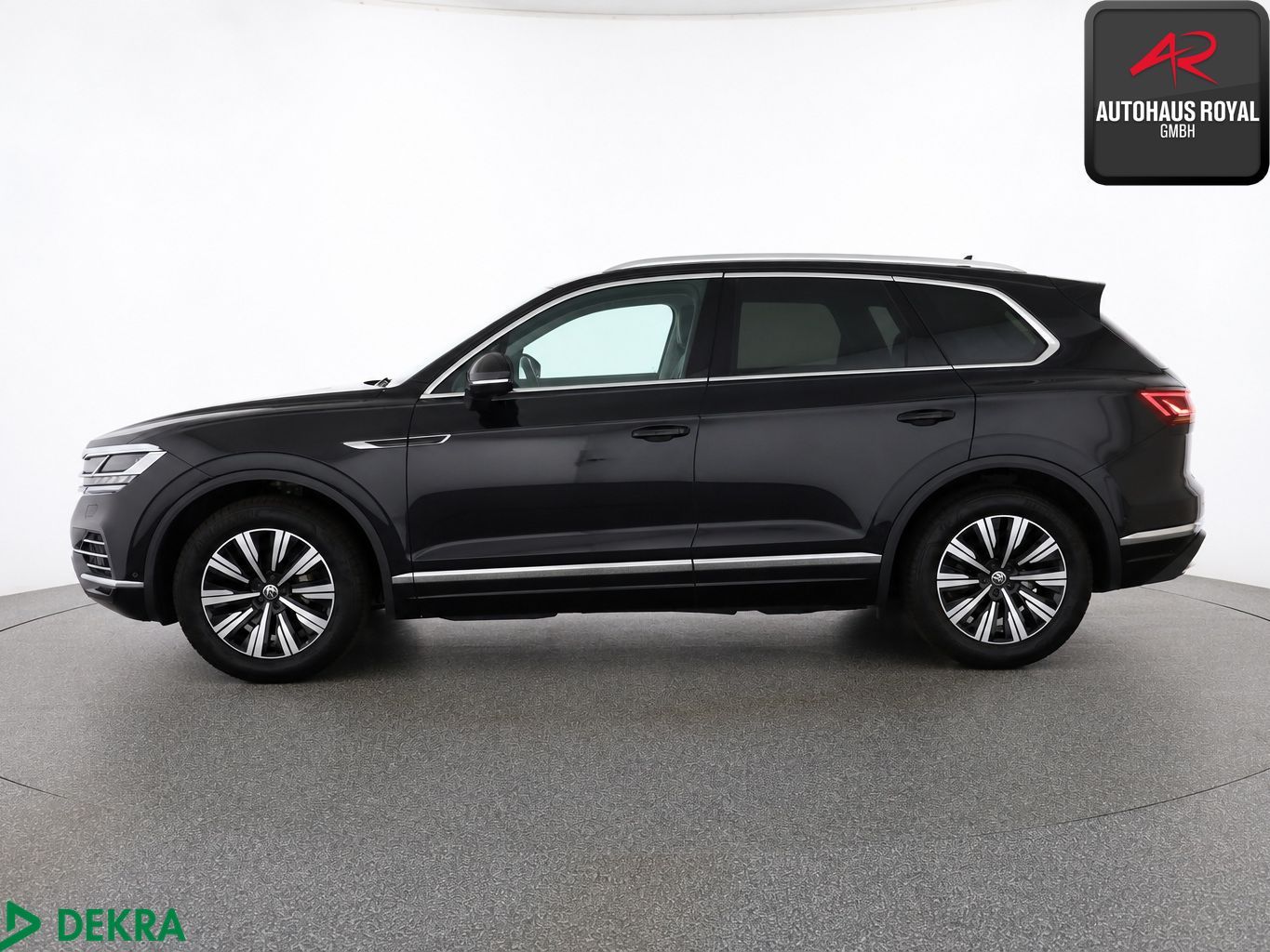 Volkswagen Touareg 3.0 TDI 4M ELEGANCE MATRIX STANDHZ,360° foto 2