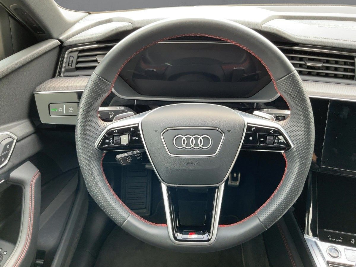Audi Q8 e-tron - Bild 10