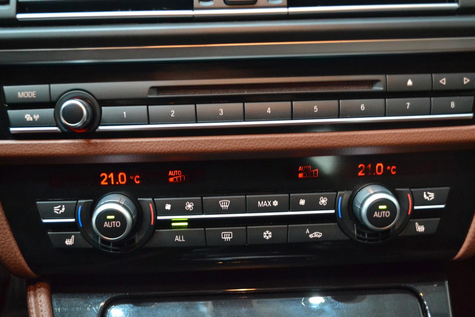BMW 530i Lim.*Deutsches Fzg.*Navi*TV*20 Zoll*Leder*