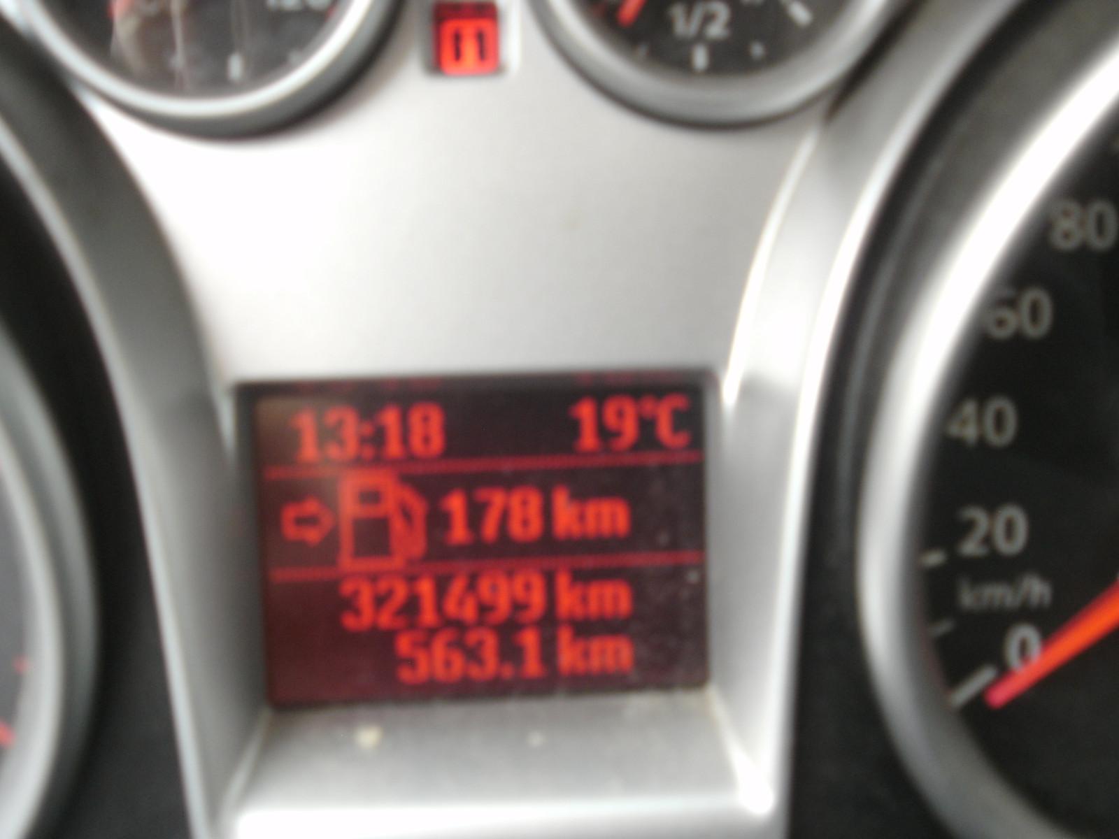 Ford Focus 2009 — photo 9