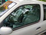 Renault Clio Initiale 1.6 Automatik Summertime Initiale - Renault Clio Initiale mit Benzin-Antrieb