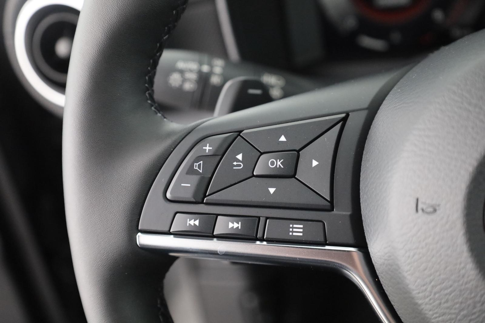 Nissan Juke 1.0 DIG-T N-Connecta Aut. LED Navi Kamera