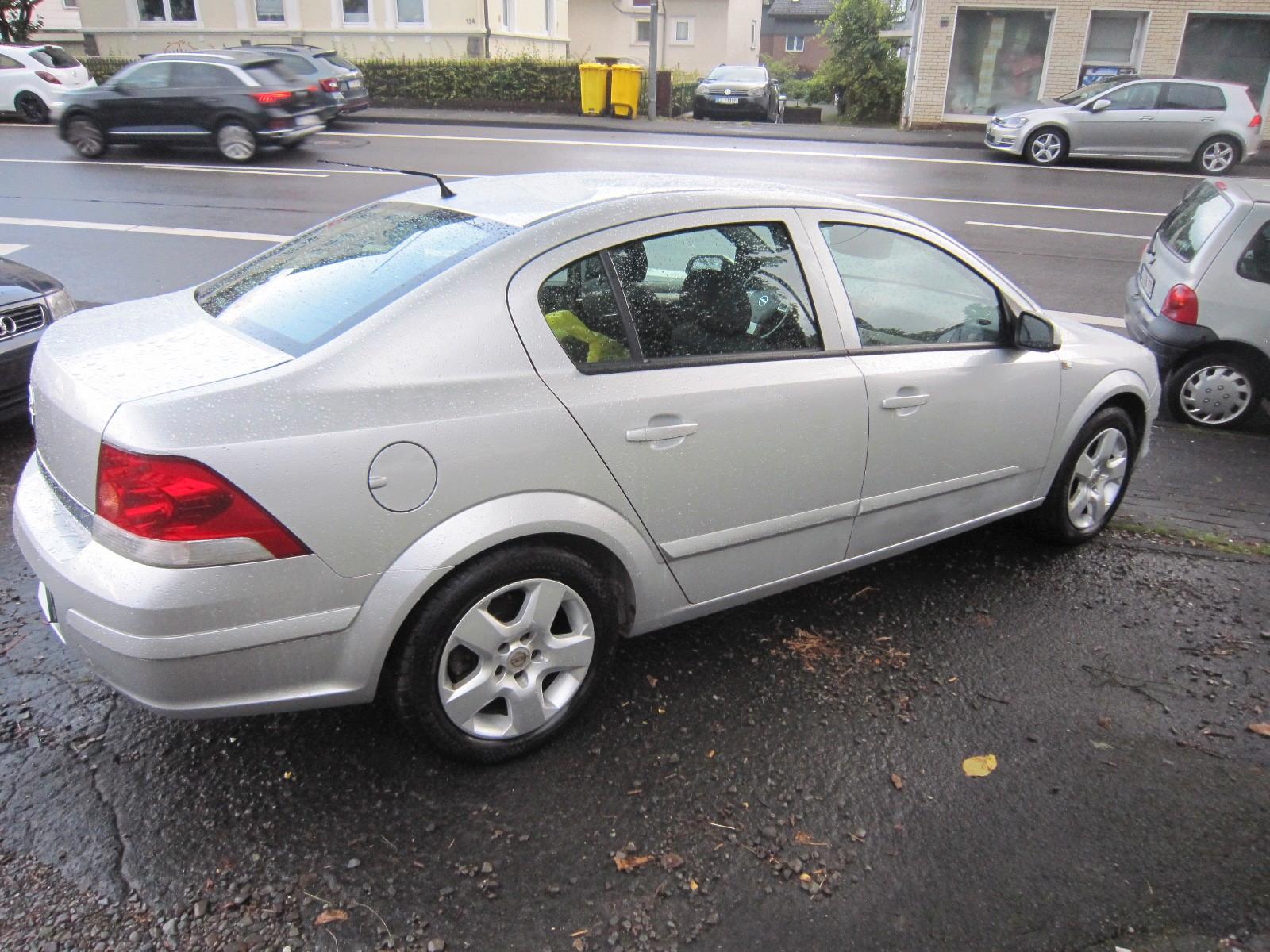 Opel Astra 1.6