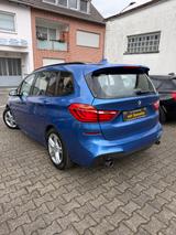 BMW 220 D GRAN TOURER-M SPORT-AUTOM-PANO-NAVI-AHK - BMW 2er Reihe in Düsseldorf