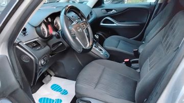 Opel Zafira - 9