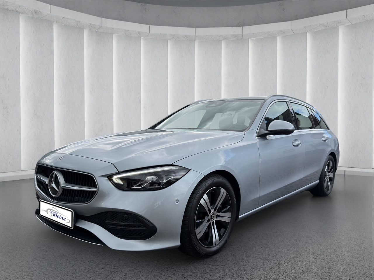 MERCEDES-BENZ C 180 T+AVANTGARDE+PANORAMA+ANHÄNGERKUPPLUNG+LED