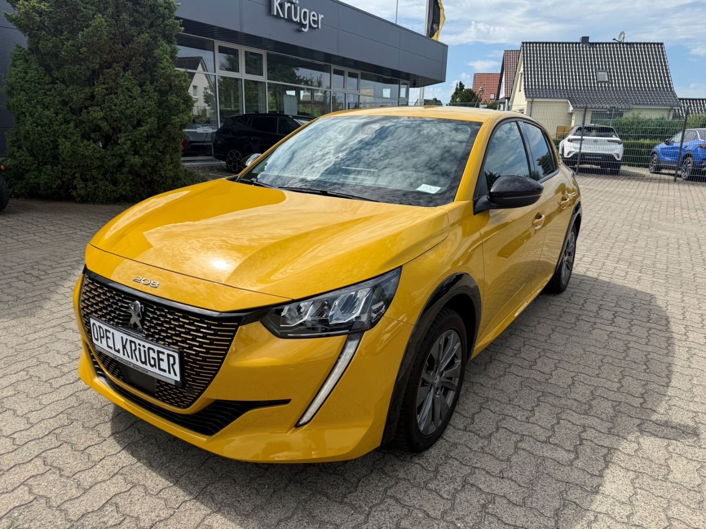 Fahrzeugabbildung Peugeot 208 -e Allure Pack SHZ+Kamera+11KW Schnelllader