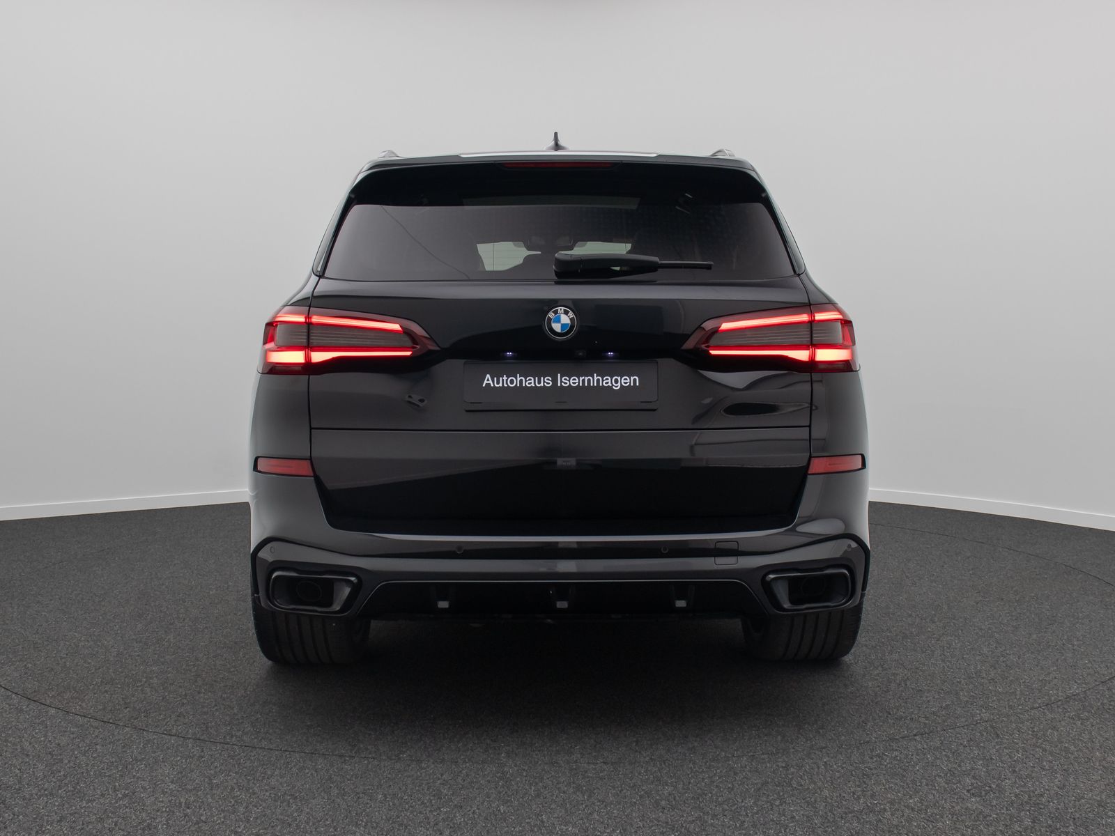 Fahrzeugabbildung BMW X5 xD30d M Sport 360°SoftCl HUD Panorama Belüftu