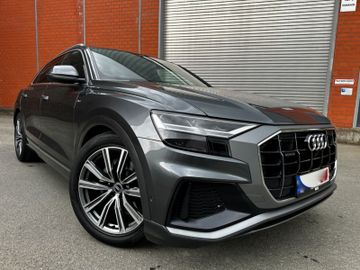 Audi Q8 - 2