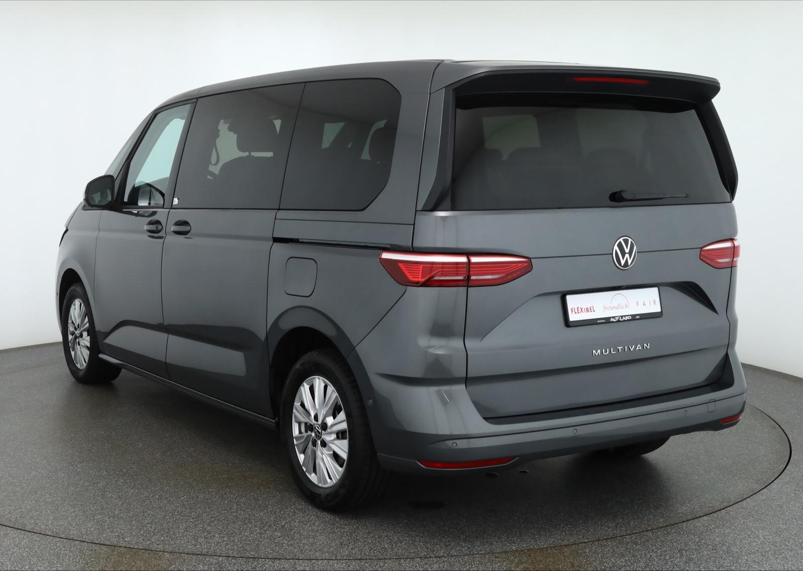 Volkswagen T7 Multivan 2.0 TSI DSG LED 360° Panorama AHK