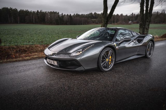 Ferrari 488 Spider Carbon located STOCKHOLM