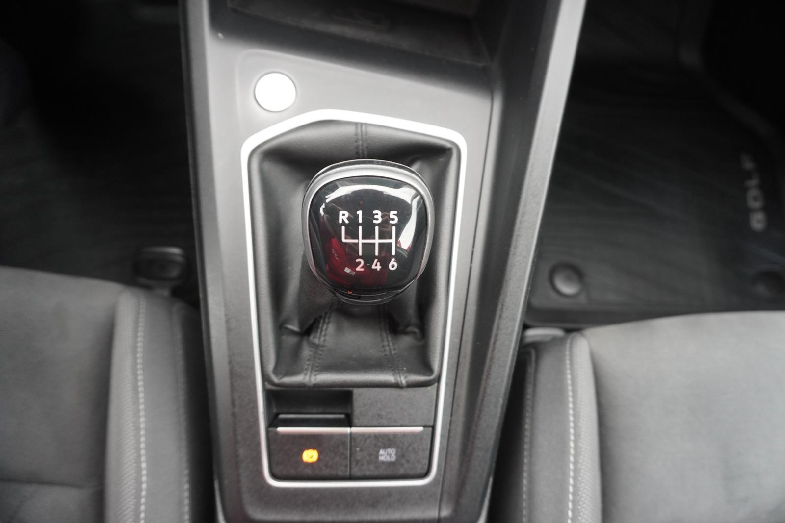 Volkswagen Golf VIII 1.5 TSI Life Navi App-Connect DAB, миниатюра 24