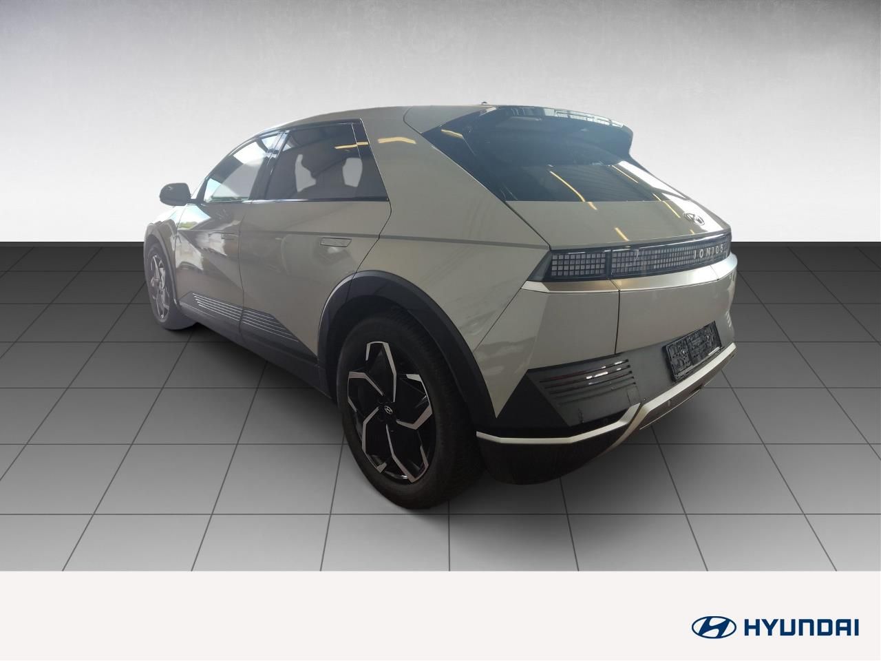 Fahrzeugabbildung Hyundai IONIQ 5 TECHNIQ WÄRMEP*PANO*LED*4SHZ*LHZ*NAVI*