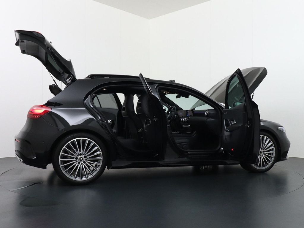 Mercedes-Benz A 180 Star Edition AMG Line | Panorama - Schiebe