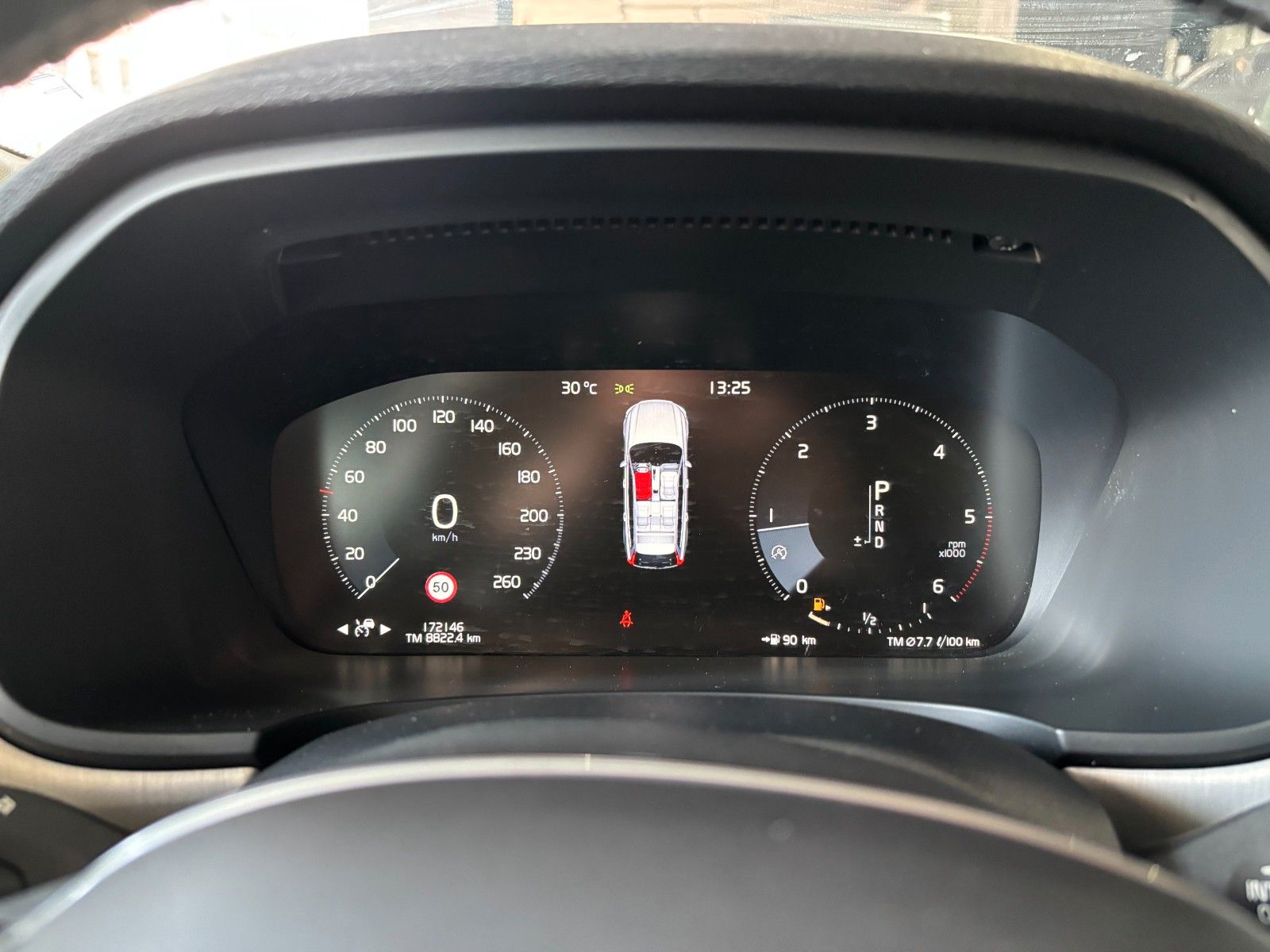 Fahrzeugabbildung Volvo V90 Momentum /KAMERA/PANO/AHK/SHZ/ACC++/LED