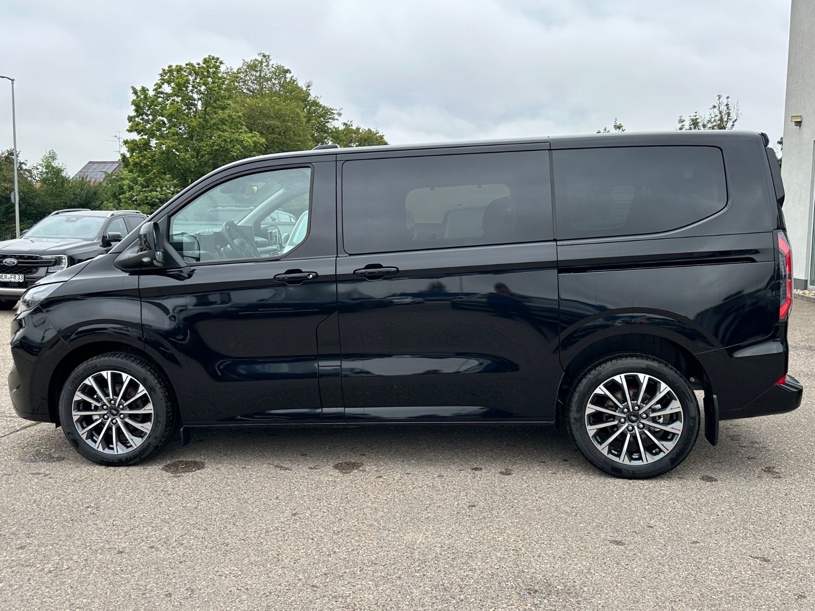 Ford Tourneo Custom - Bild 8