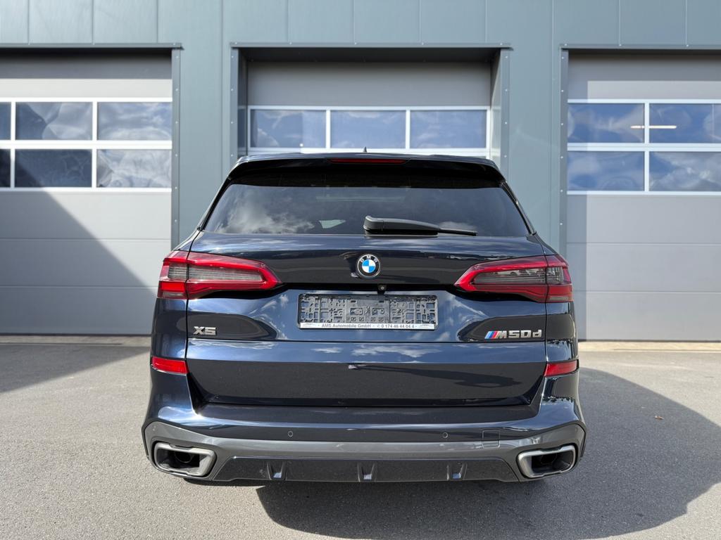 BMW X5 M50