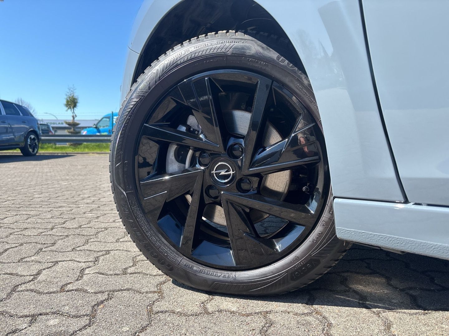 Opel Corsa GS 1.2 Turbo +Winter-Paket+Allwetter+Kamer imagem 2