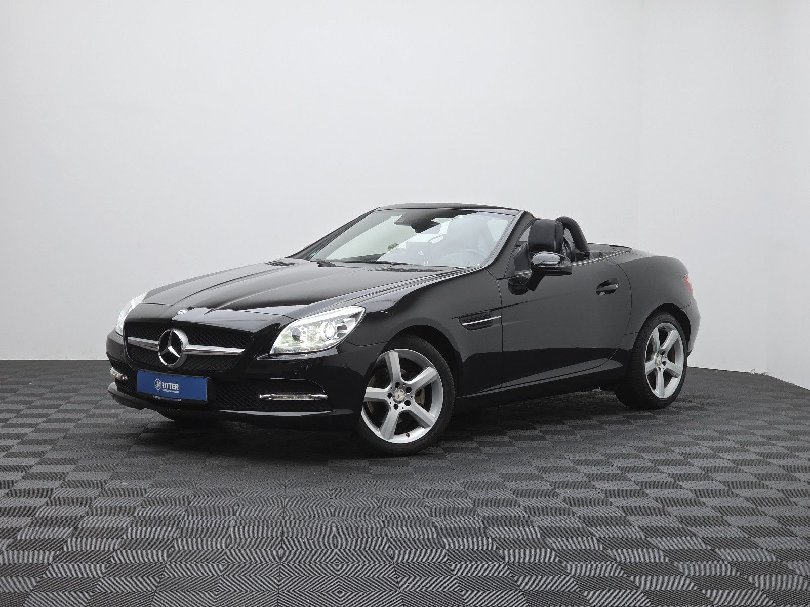MERCEDES-BENZ SLK 200 1.8 CGI 184ch BVA Toit pano électrique Sièges chauffants cuir Historique présent - 2EME MAIN
