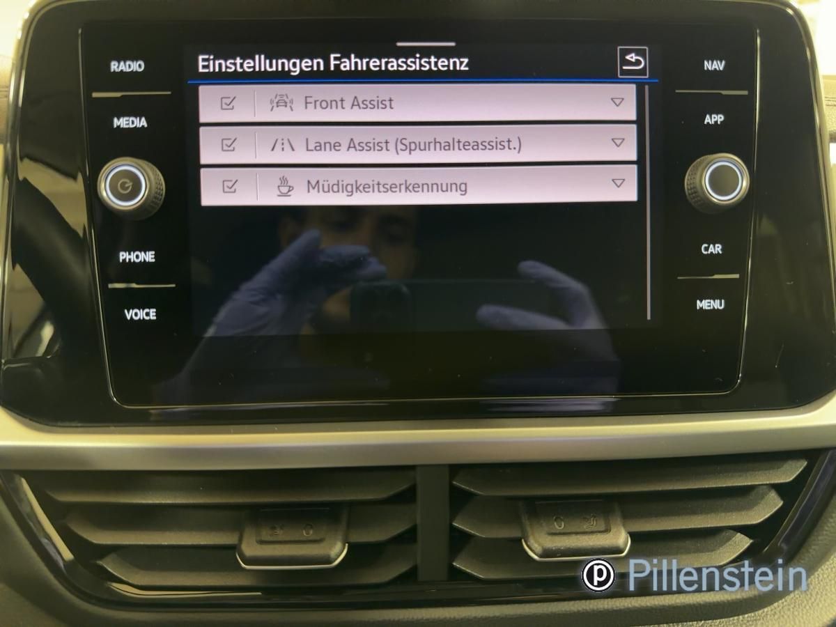 Volkswagen T-Roc - Bild 12