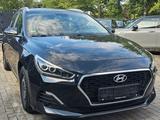 Hyundai i30 cw*R.-CAM*KLIMAA.*ESC*ABS* - Hyundai Unfallwagen