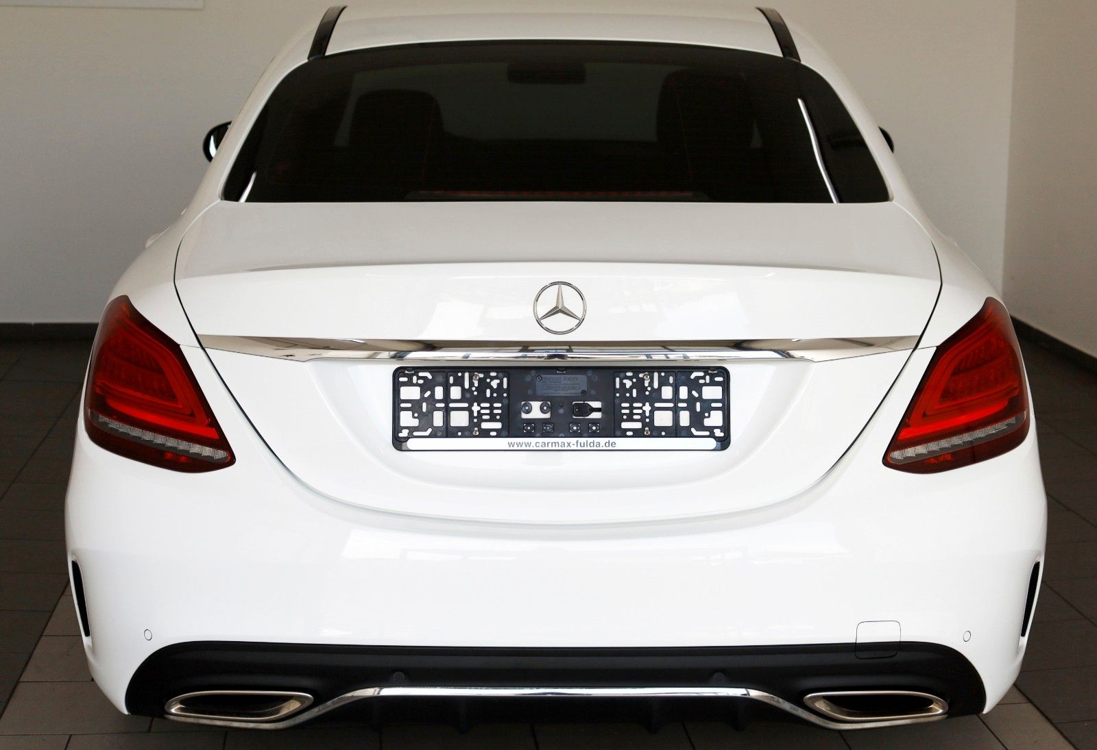 Fahrzeugabbildung Mercedes-Benz C 180 CGI Leder,Navi,LED,SH,Sternenhimmel,Park P