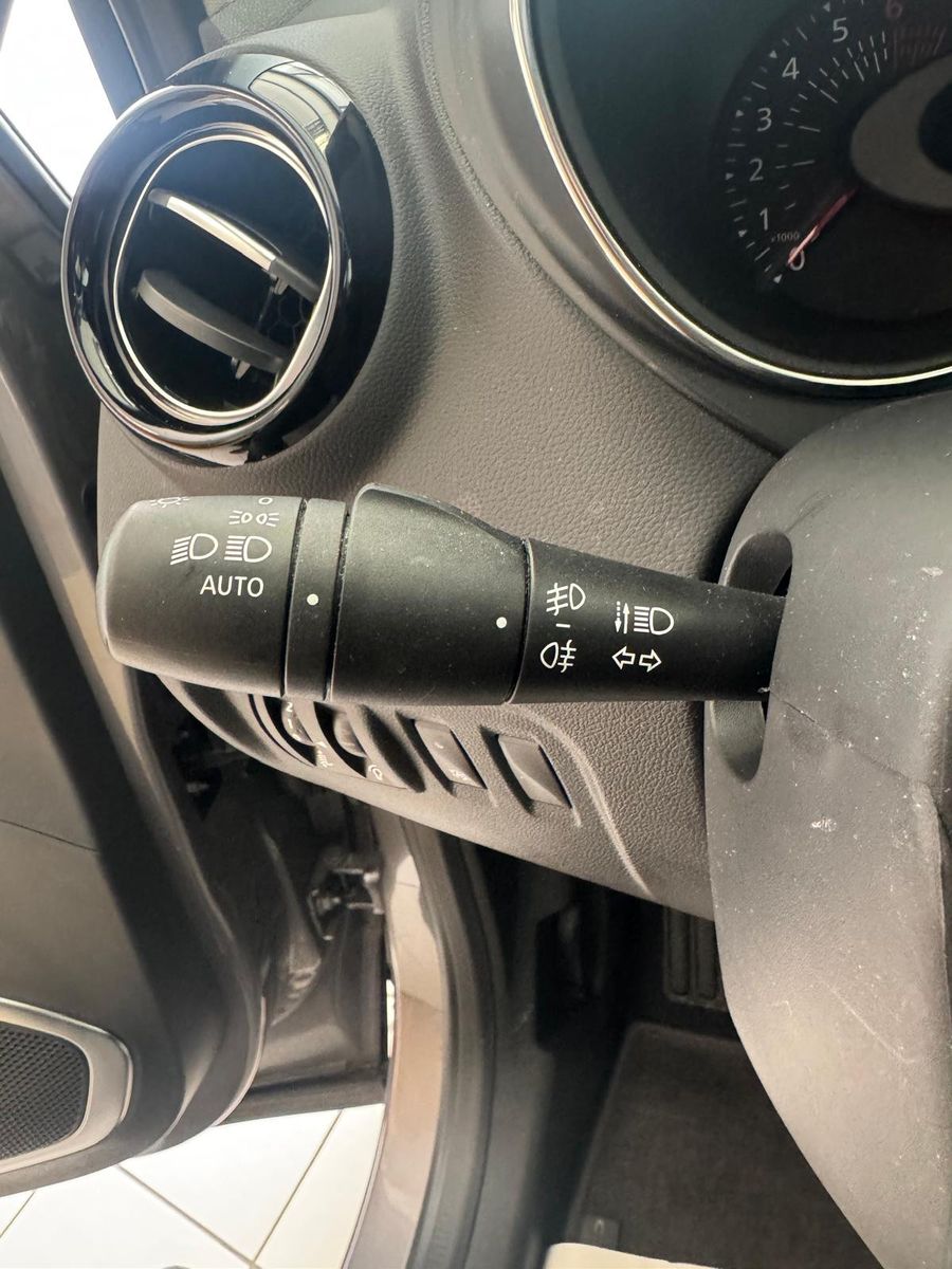 Fahrzeugabbildung Renault Captur Collection / LED / NAVI/KAMERA/SCHECKHEFT