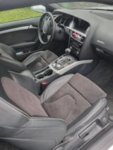 Audi Top gepflegter Audi A5 2.0 TDI  S-Line Quattro - Audi A5 mit Diesel-Antrieb: Sportwagen