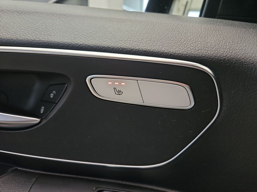 Fahrzeugabbildung Mercedes-Benz Vito 119 Mixto lang 5 Sitze LED DISTRONIC 180°Tü