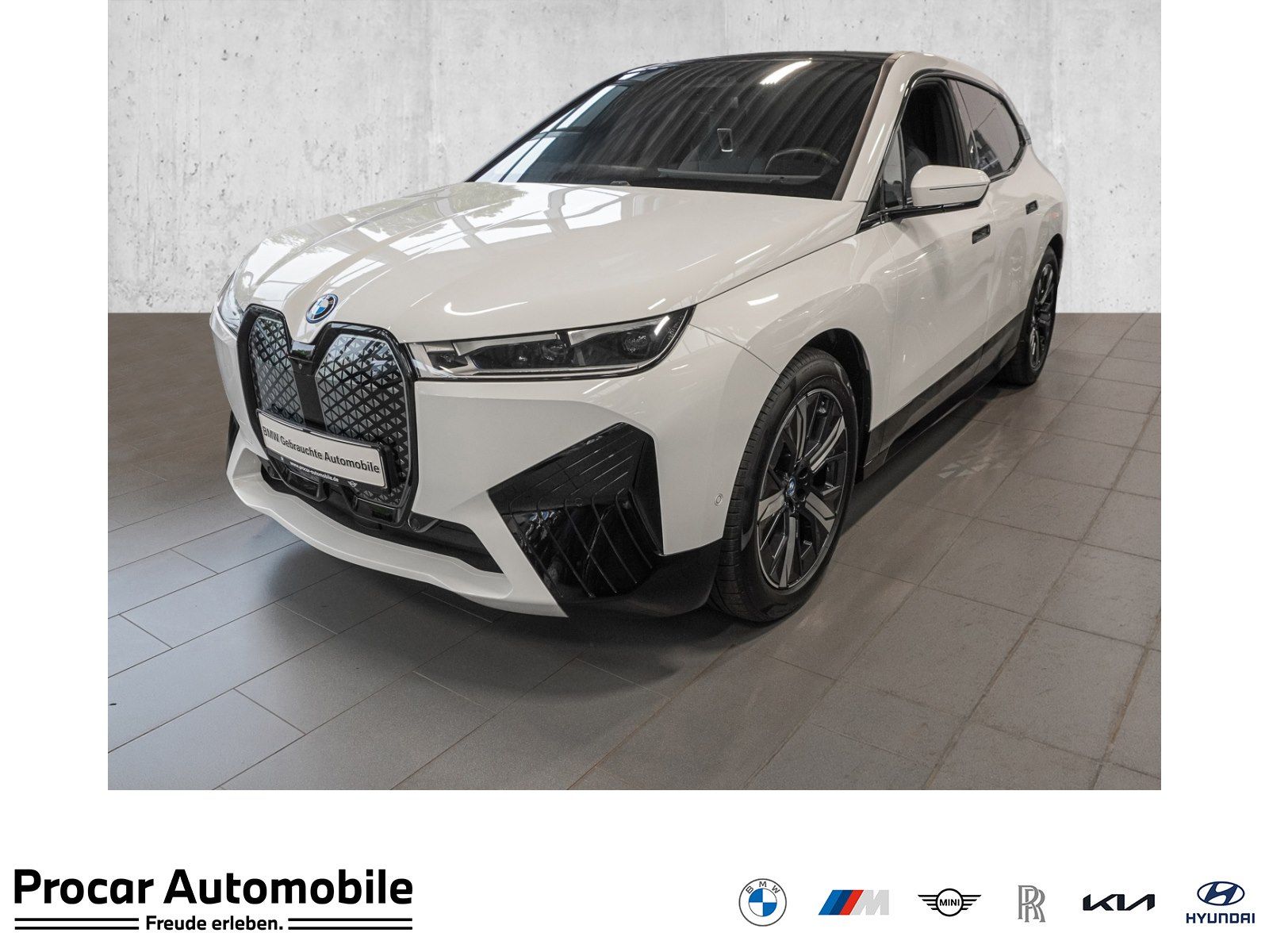 BMW iX xDrive50 M Sport HUD PANO ACC AHK NAVI LED