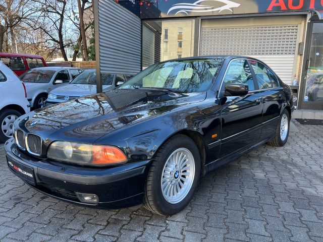 BMW 523i TÜV NEU