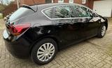 Opel Astra  J 1,4 Turbo, TÜV neu - Opel Astra aus 2010: Turbo
