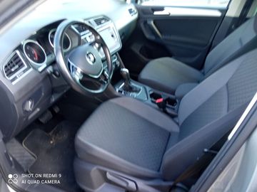 Volkswagen Tiguan - 8