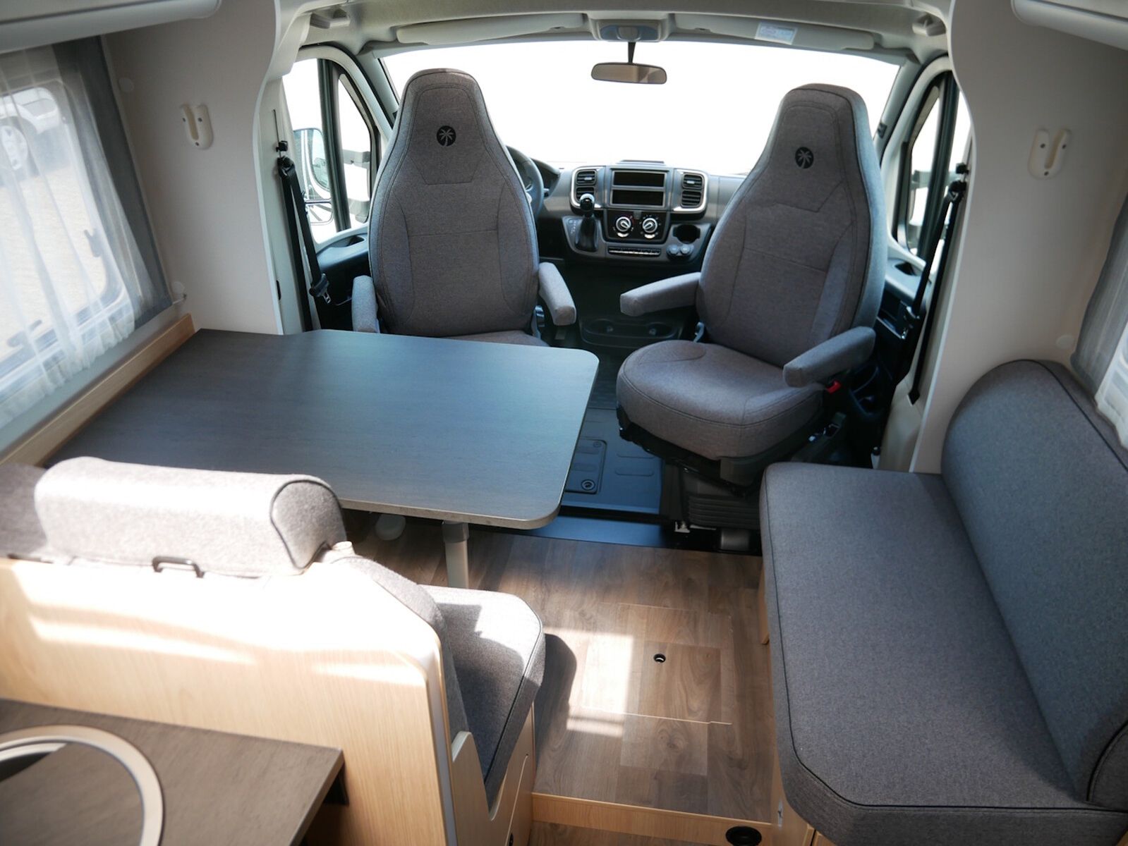 Fahrzeugabbildung Sunlight Adventure T 67 Fiat