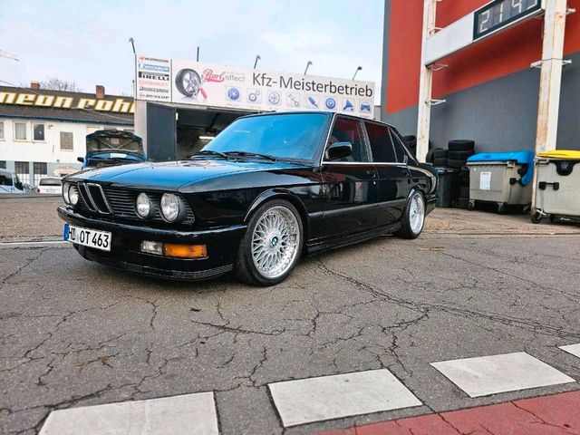 BMW Bmw e28 M535i