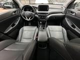 Hyundai Tucson Premium 2WD Autom.*LEDER*NAV*SHZ*360° - Hyundai TUCSON Gebrauchtwagen in Berlin