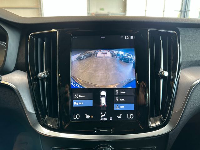 Volvo V60 *TÜV 328*KEYLESS*ACC*NAV*2-ZONEN*VirtualCo*